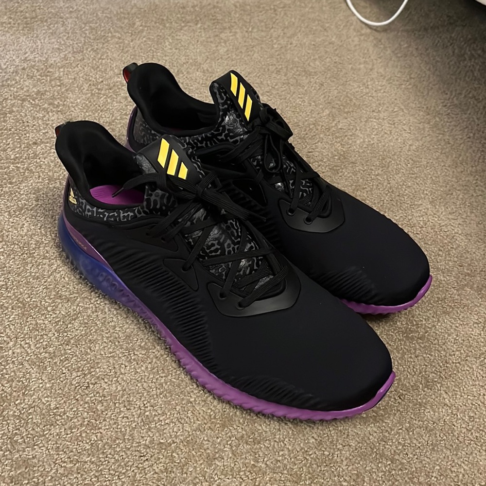 Adidas Alpha Bounce